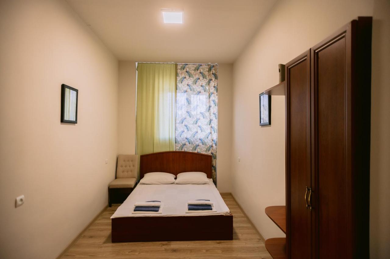 Gyumri Apart Hotel Exterior foto